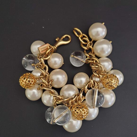 Coach Miranda Cluster Bracelet Faux Pearl Signature C Gold Tone Clear Baubles - Picture 1 of 5